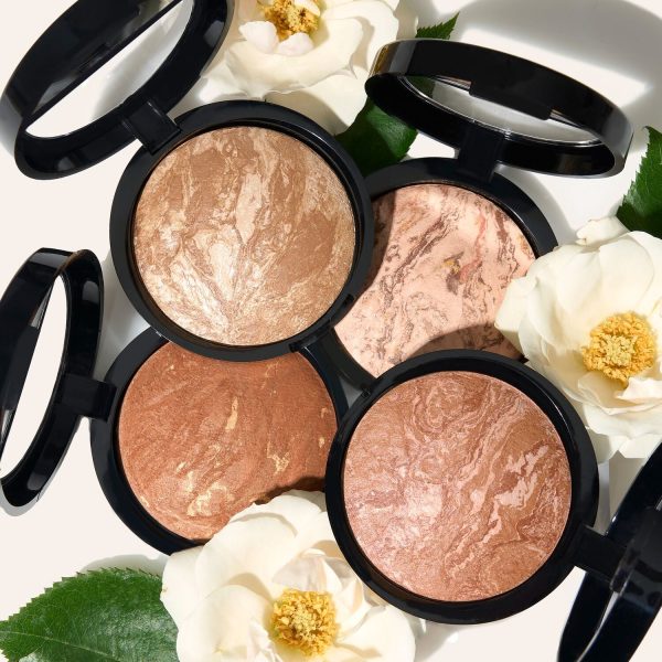 Baked Body Frosting Face & Body Glow: Everyday Size - Image 2