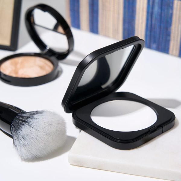 Matte Maker Translucent Setting Powder - Image 7