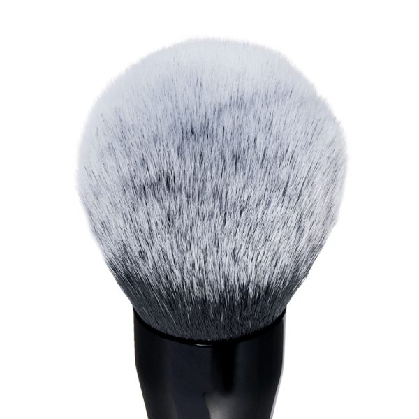 Classic Bronzer Brush - Image 2