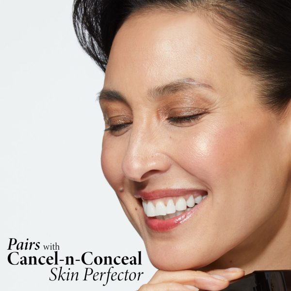 Seamless Finish Full Coverage Concealer - Image 12