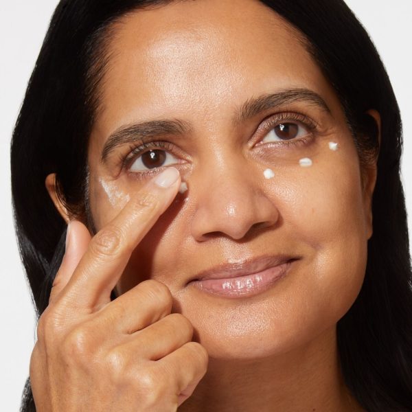 Spackle Illuminating Under Eye Primer - Image 8