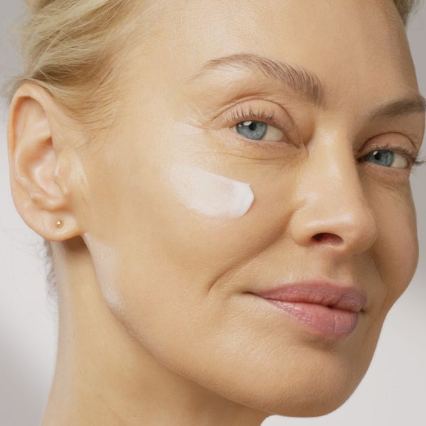 Spackle Skin Perfecting Primer: Hydrate - Image 5