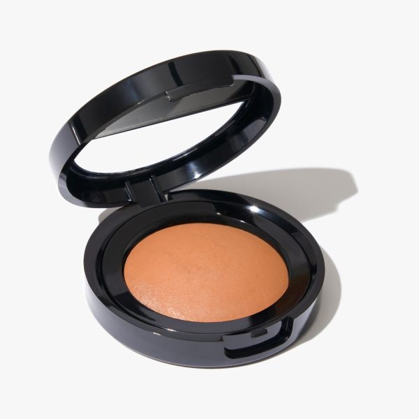 Baked Blurring + Setting Powder - Image 5